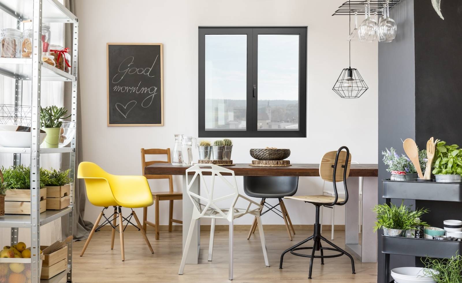 entreprise de menuiserie à Toulon pour la pose de fenêtre en alu double vitrage