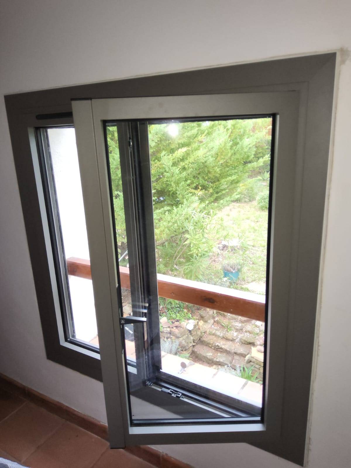 Fenêtre 2VTX à la Valette du Var