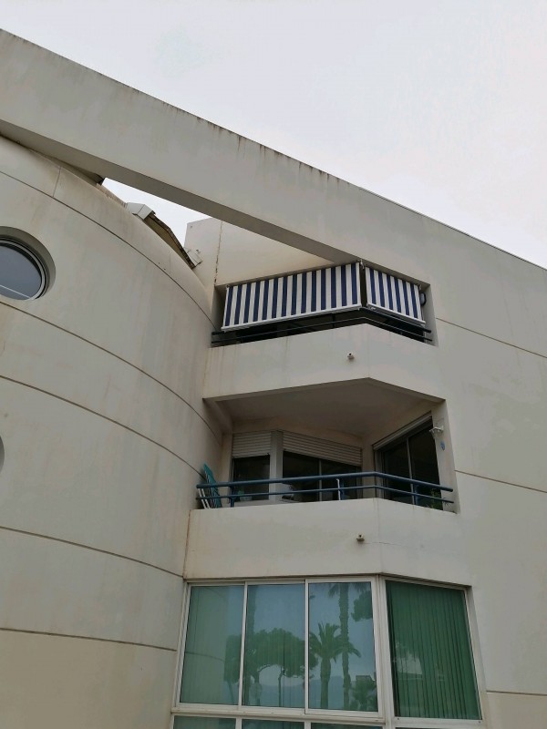 toile de store sur-mesure