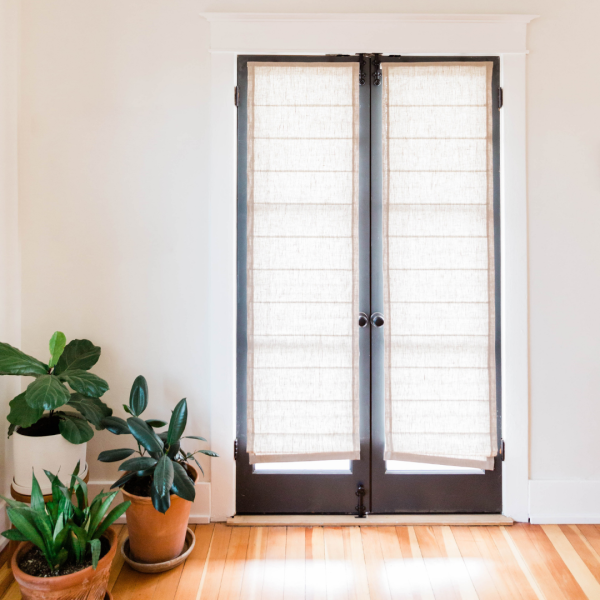 pose de porte fenêtre en PVC à Carqueiranne par une entreprise de menuiserie