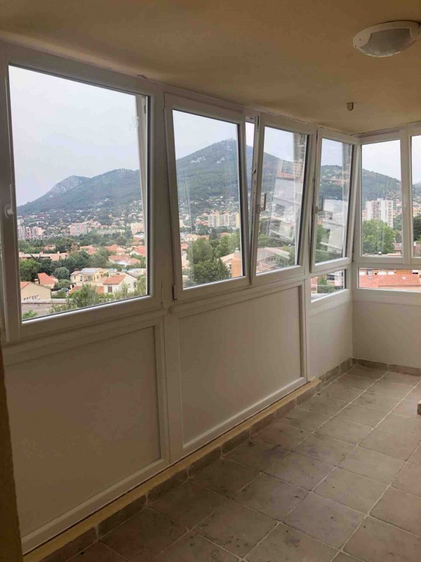 Soubassement panneau PVC blanc