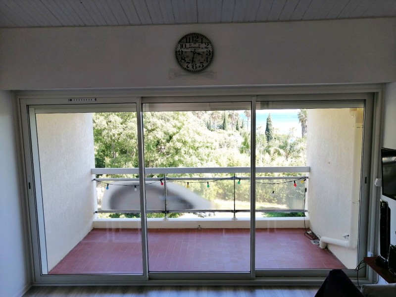 installation baie vitrée en PVC